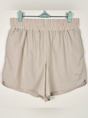 Varley Large Women's Light Beige Elastic-Waist Athletic Running Shorts